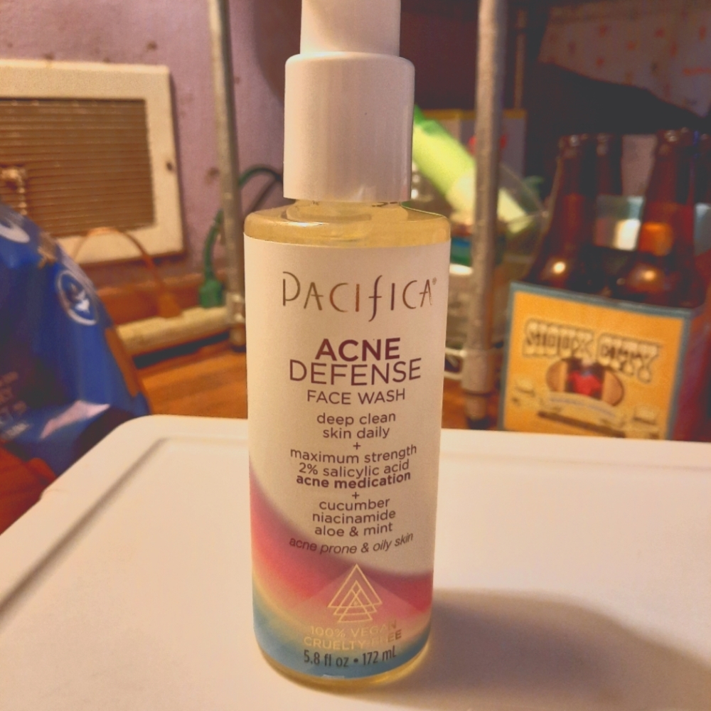 🆑️ 5/$30 Acne Defense Face Wash